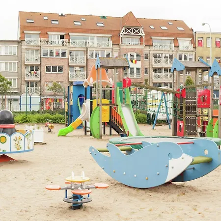 Holiday home Magnific In Near Beach, Cleaning Included